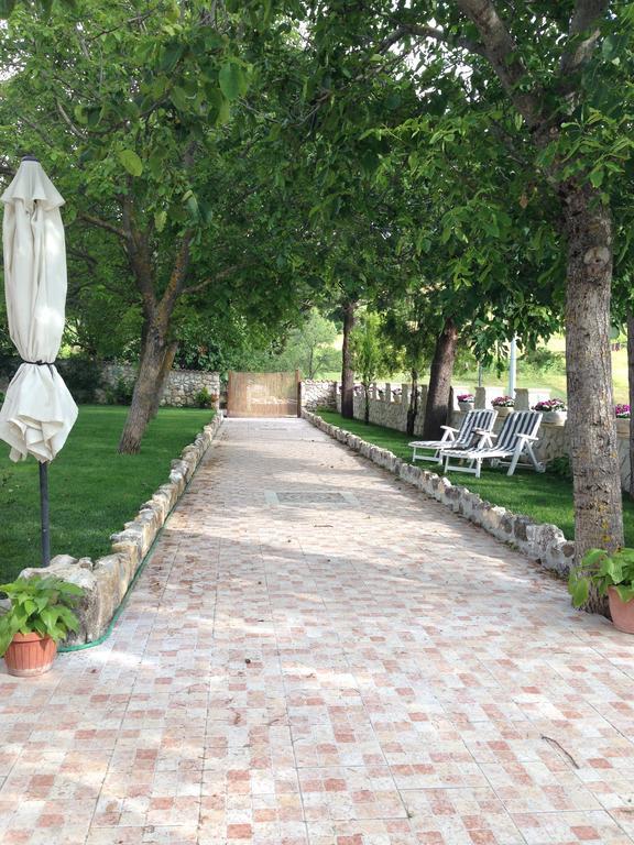 Agriturismo Capriccio Di Giove Cansano Eksteriør billede