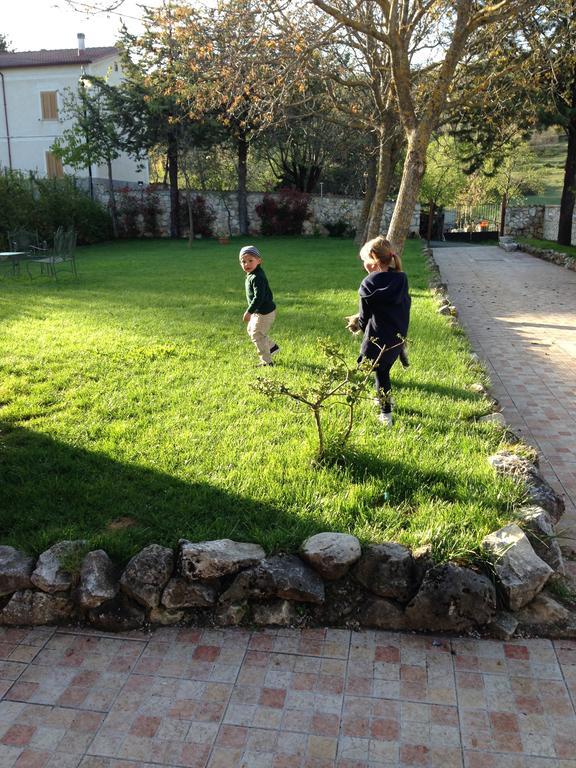 Agriturismo Capriccio Di Giove Cansano Eksteriør billede