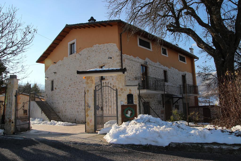 Agriturismo Capriccio Di Giove Cansano Eksteriør billede